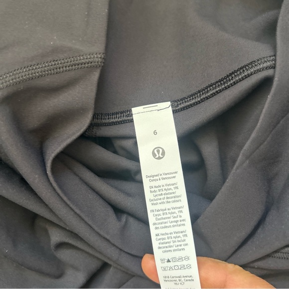 6-2 NWT Size 6 Lululemon Align High Rise 28” Pockets Black - Picture 8 of 9